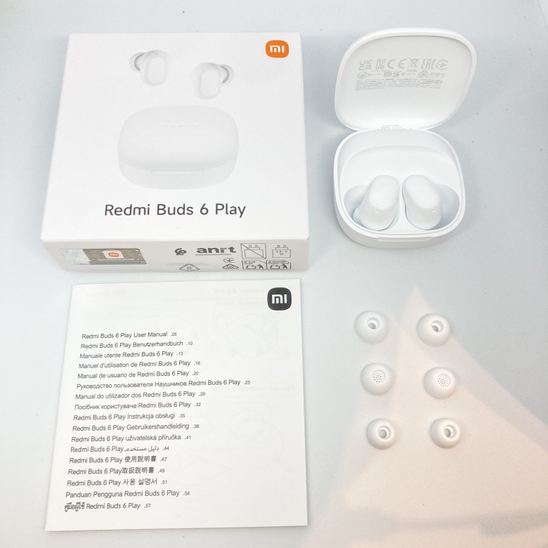Xiaomi Redmi Buds 6 Play 同梱物