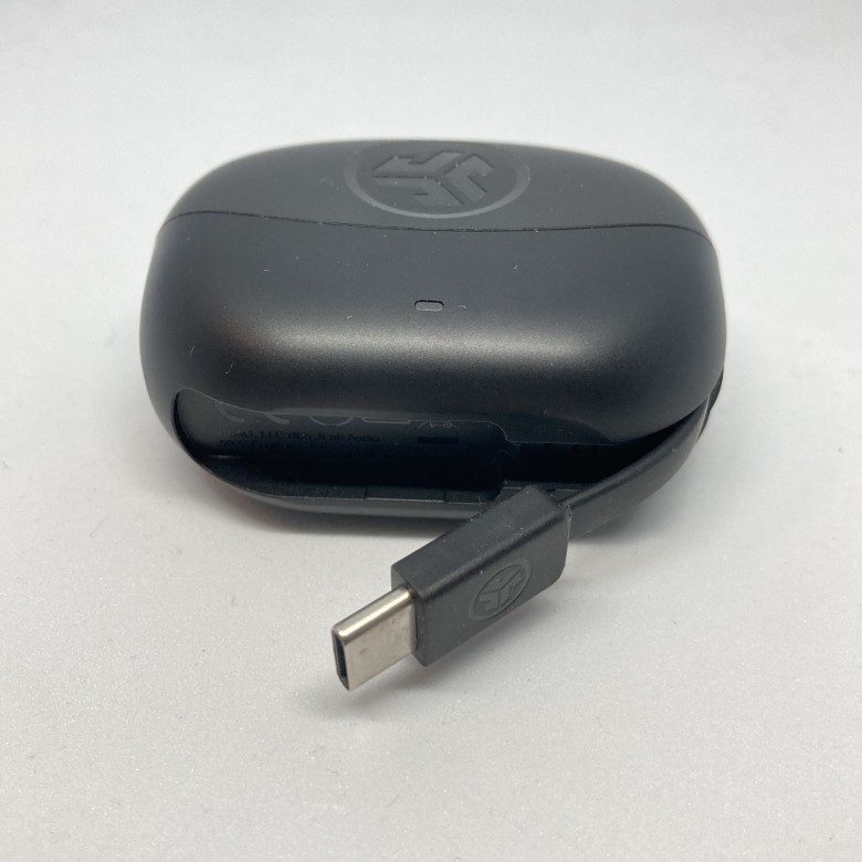 JLAB GO PODS ANC 充電ケース