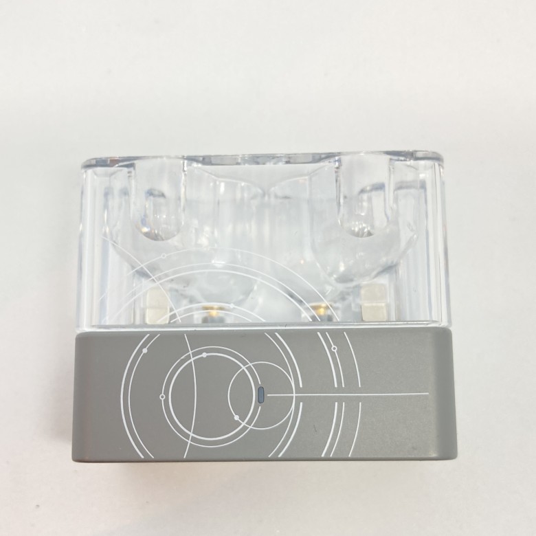 MOONDROP SPACE TRAVEL 2 Ultra 充電ケース