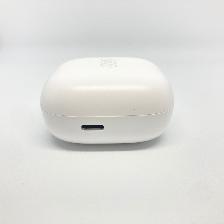 QCY T13 ANC 充電ケース