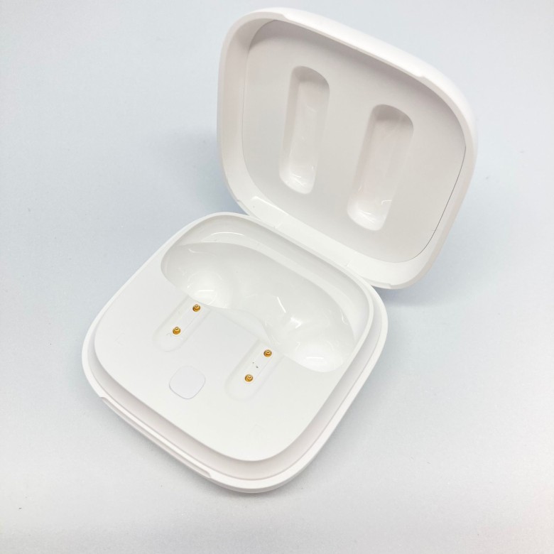 QCY T13 ANC 充電ケース