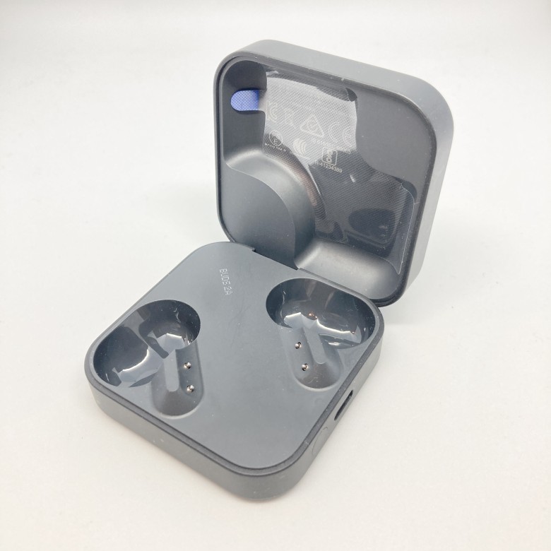 cmf Buds 2a 充電ケース