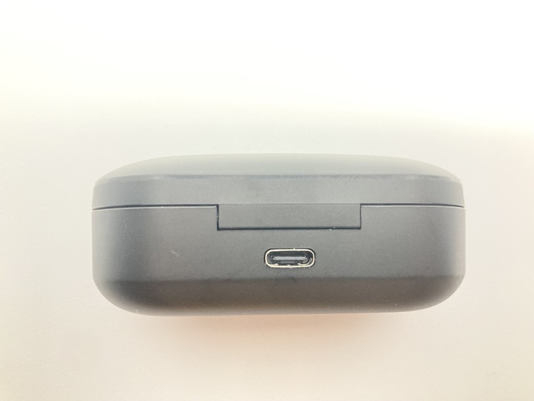 earfun Free 1S 充電ケース