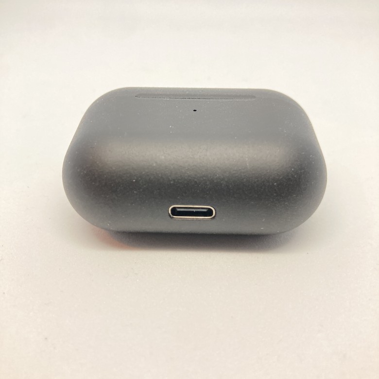 final ZE300 充電ケース