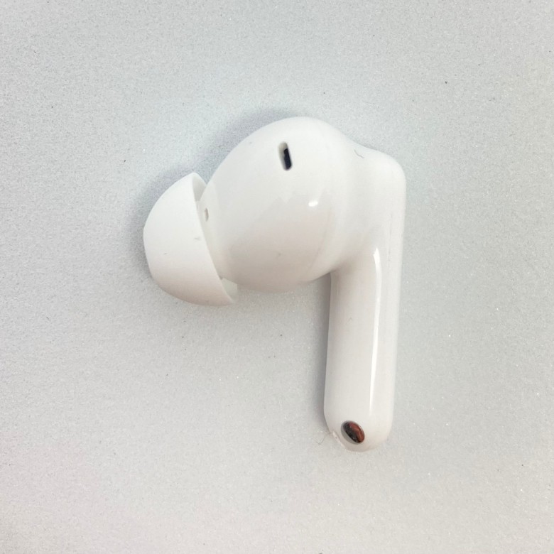 OPPO Enco Buds3 Pro 装着感