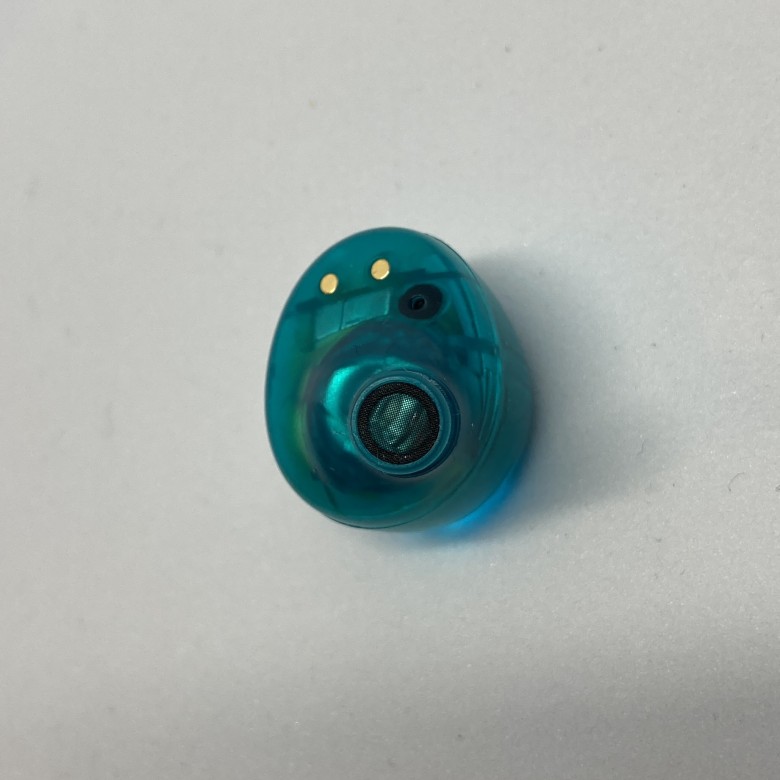 JLAB GO POP ANC イヤホン本体