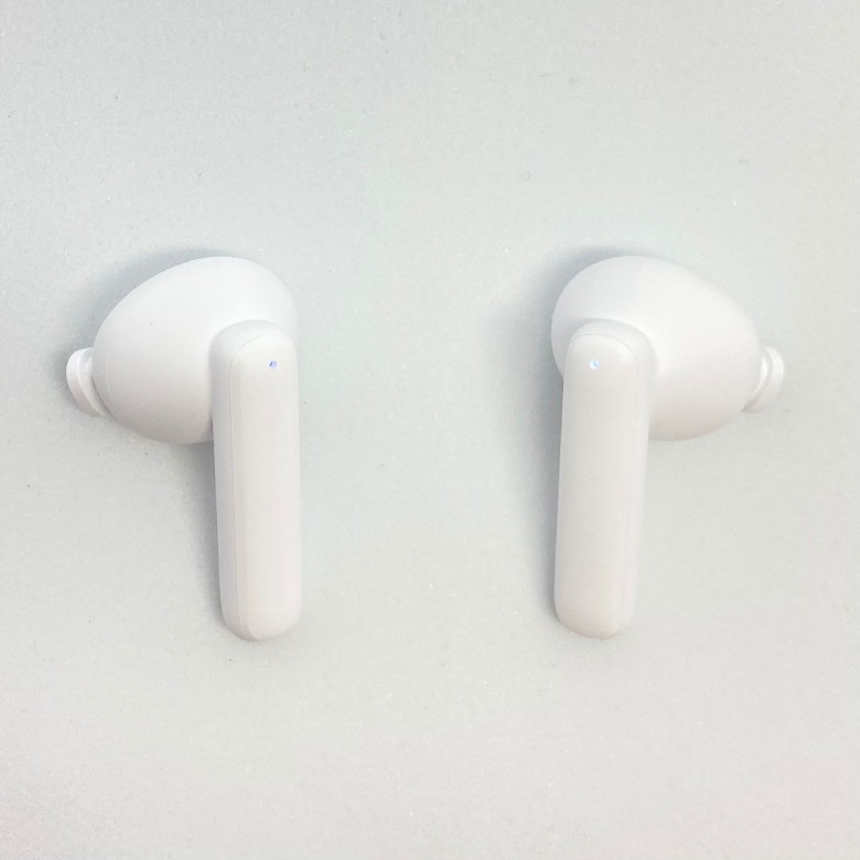 QCY T13 ANC イヤホン本体